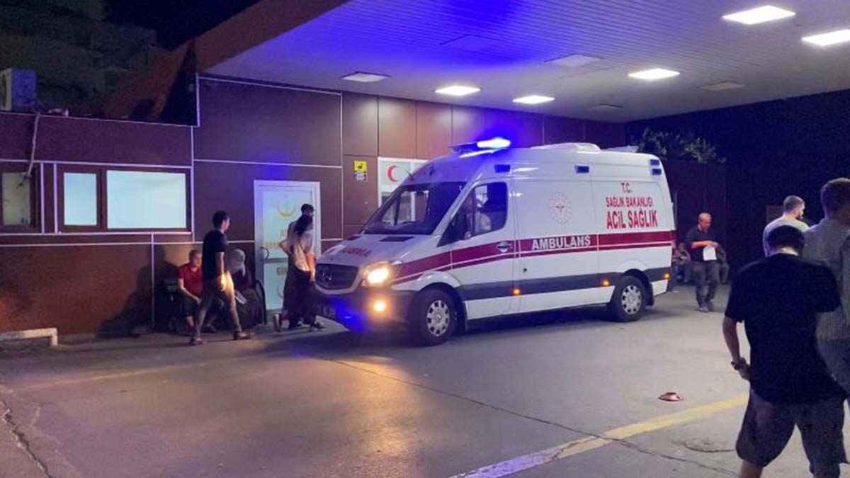 Tartıştığı eşini 12 yerinden bıçakladı