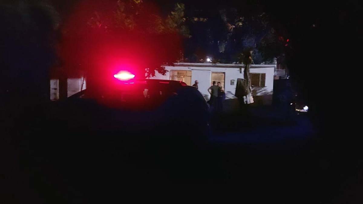 Tartıştığı eşini av tüfeğiyle başından vurdu