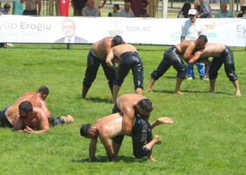 Topçam Yağlı Pehlivan Güreşleri, Tokat'ta başladı