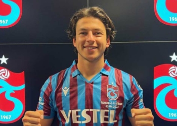 Trabzonspor Enis Destan'ı Polonya'ya kiraladı
