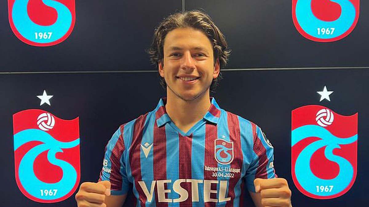 Trabzonspor Enis Destan'ı Polonya'ya kiraladı