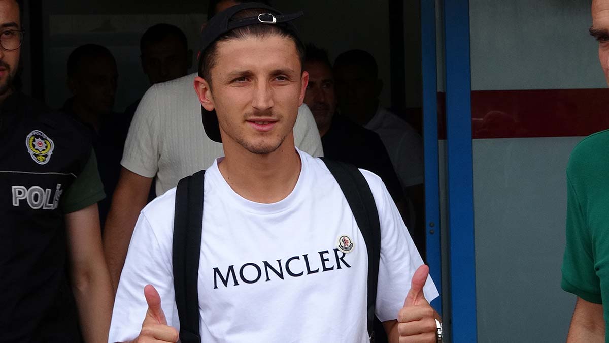 Trabzonspor'un yeni transferi Bardhi, kente geldi