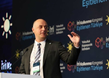 TÜİK işsizlikle İŞKUR'dan daha iyi mücadele ediyor!