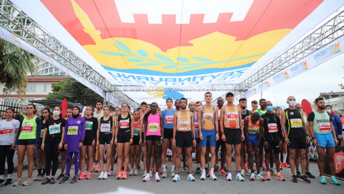 Zeytinburnu Cumhuriyet Koşusu başvuruları başladı