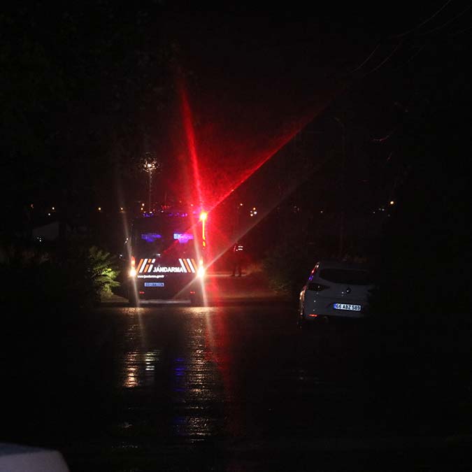 Afyonkarahisar'da eğitim uçağı kırım geçirdi