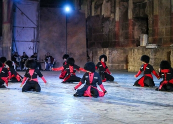 Anadolu Ateşi'ne Gürcistanlı dans topluluğu eşlik etti