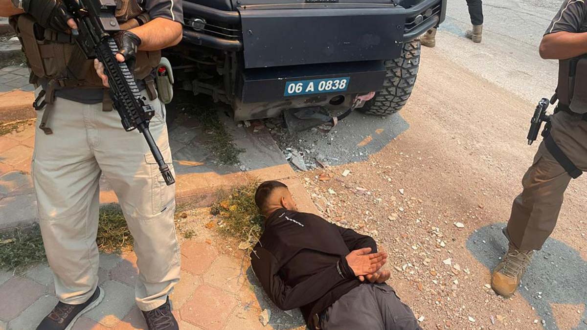 PKK/KCK propagandasına 6 gözaltı