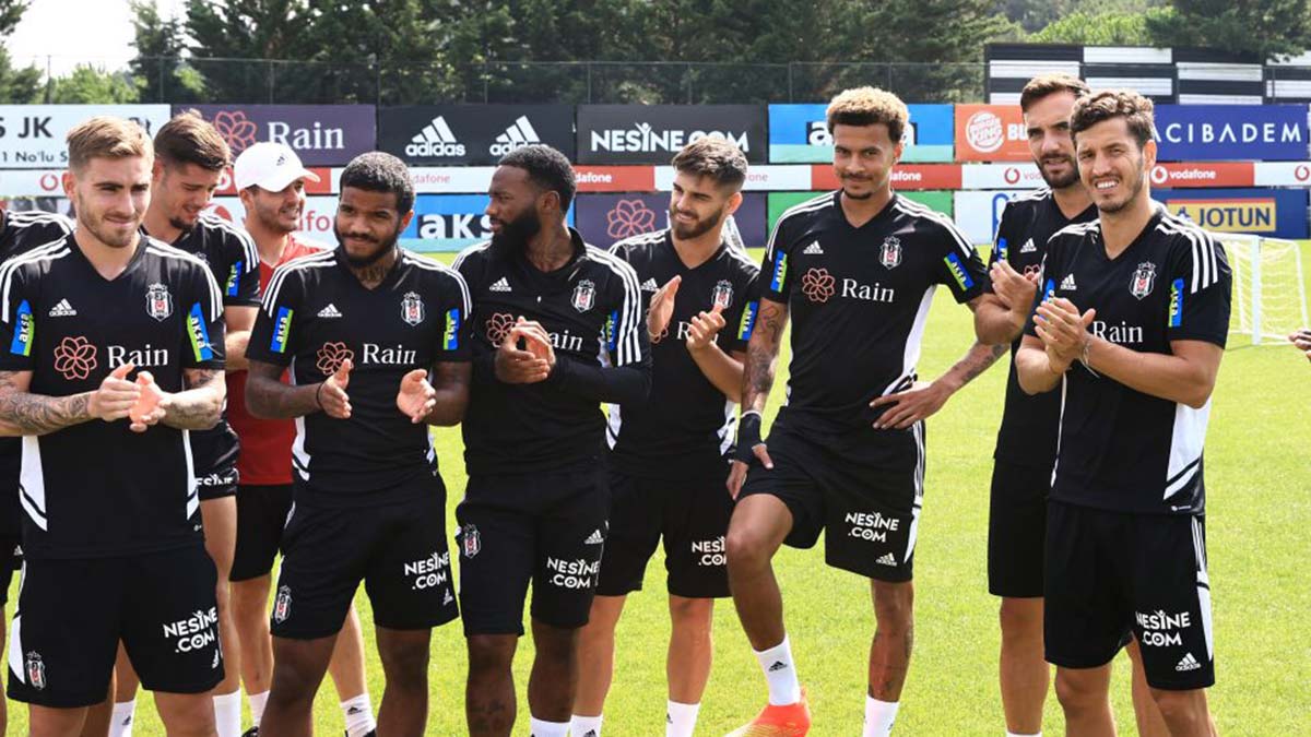 Dele Alli takımla ilk idmana çıktı