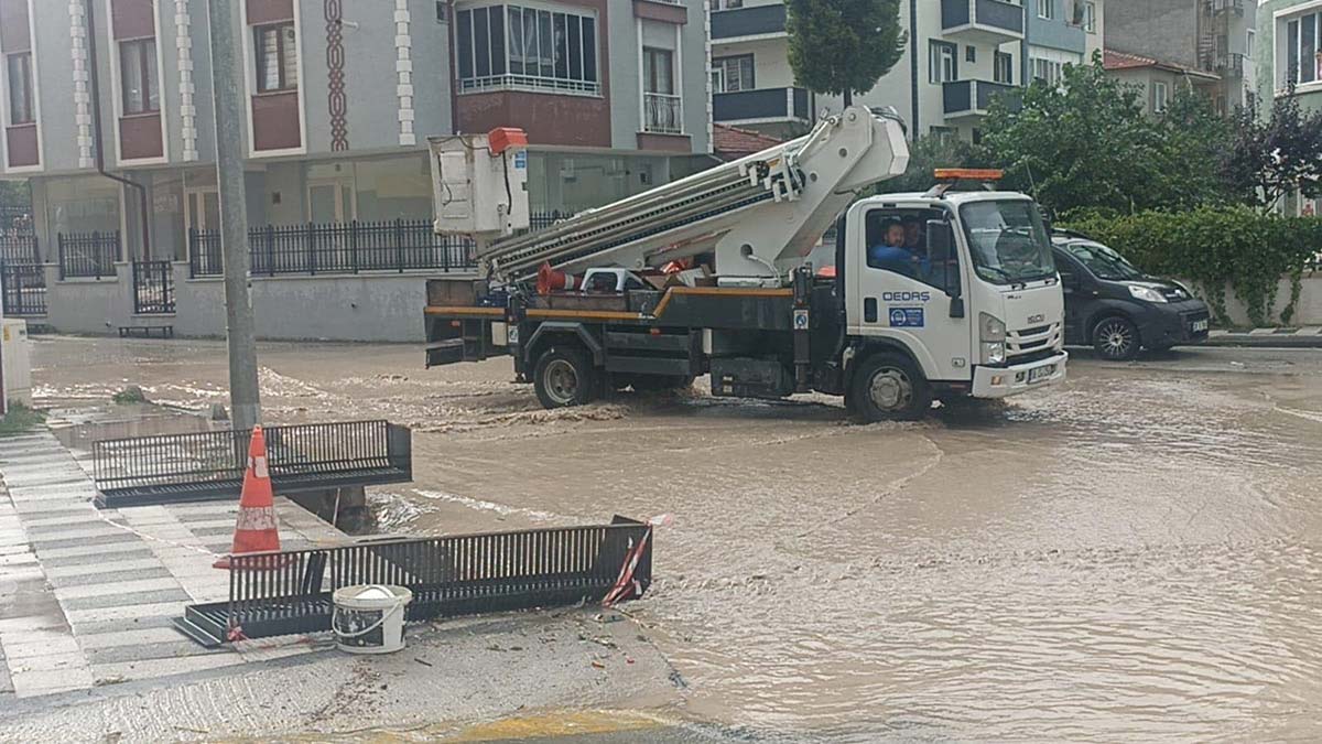 Bilecik'te dolu yağışı etkili oldu