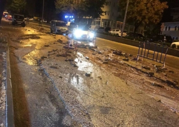 Bilecik'te sağanak yağış; sokaklar göle döndü