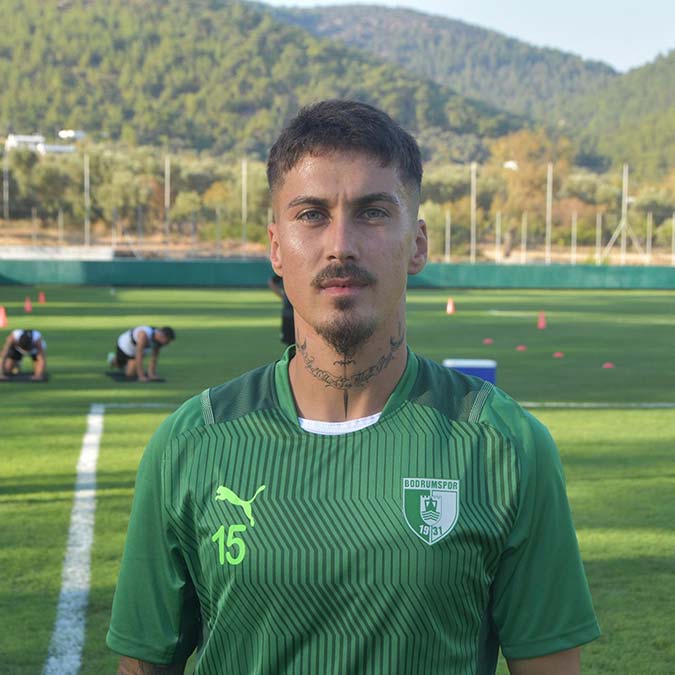 Spor Toto 1'inci Lig'de ilk iki haftada oynadığı maçlardan galip ayrılarak ilk sezonunda liderlik koltuğuna kurulan Bodrumspor Adanaspor'u gözüne kestirdi.