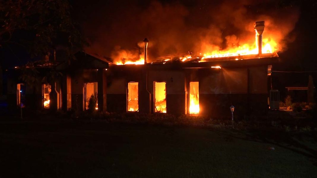 Bursa'da çiftlikte çıkan yangında kundaklama iddiası