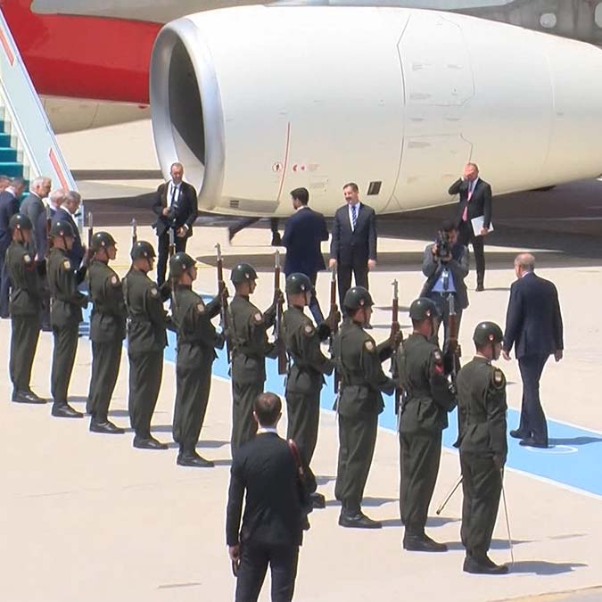 Erdoğan Rusya'nın Soçi şehrine gitti