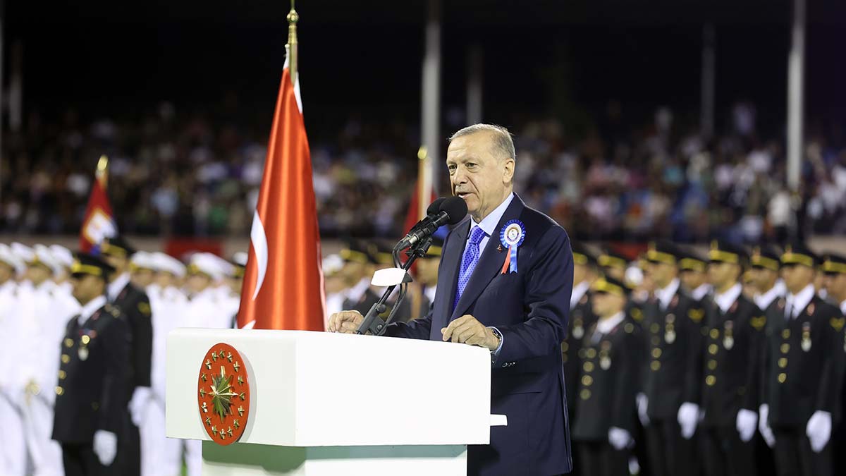 Yabancı basına Türkiye'yi şikayet edenlere acıyoruz
