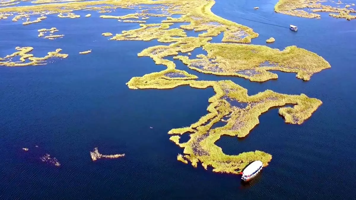 Dalyan kanalı labirent gibi