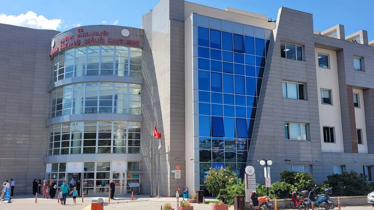 Aile diş hekimliği uygulaması Eskişehir'de başladı