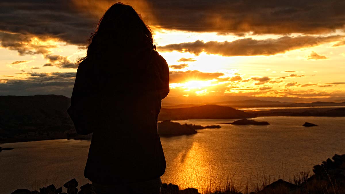 Güneş vazgeçmeyenlerin yoluna doğar