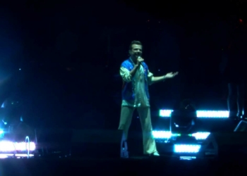 Kenan Doğulu konserinde organizatöre telif baskını