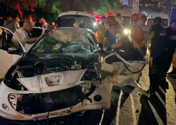 Kahramanmaraş'ta zincirleme kaza; 2 ağır yaralı