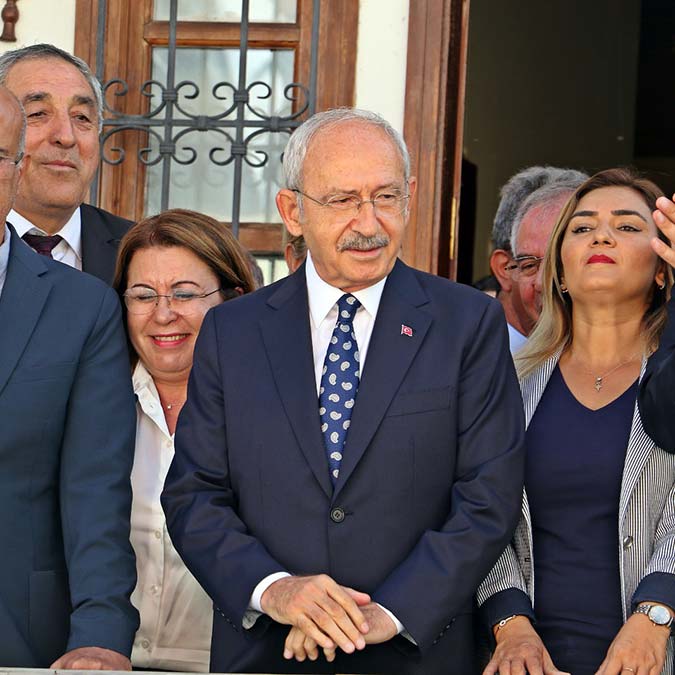 Tarihe sahip çıkmazsak, geleceğimize sahip çıkamayız