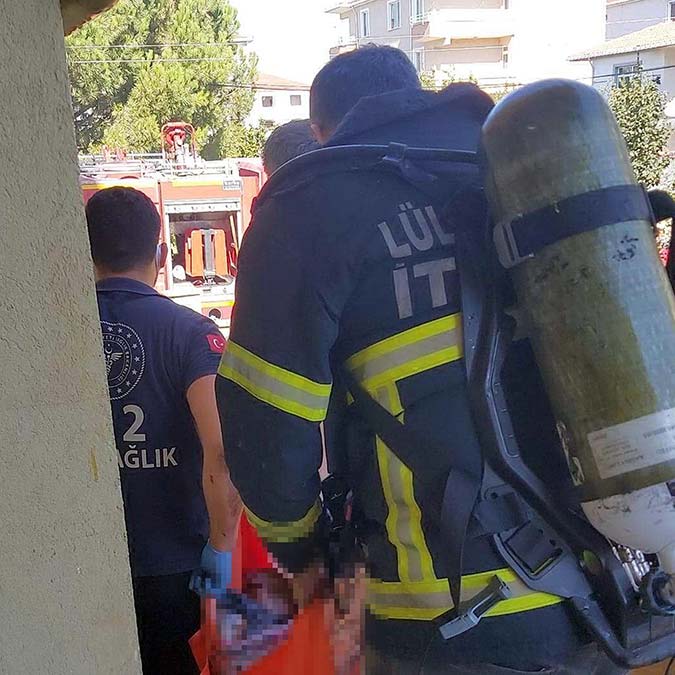 Kırklareli'nde ev yangını; 1 ölü 1 yaralı