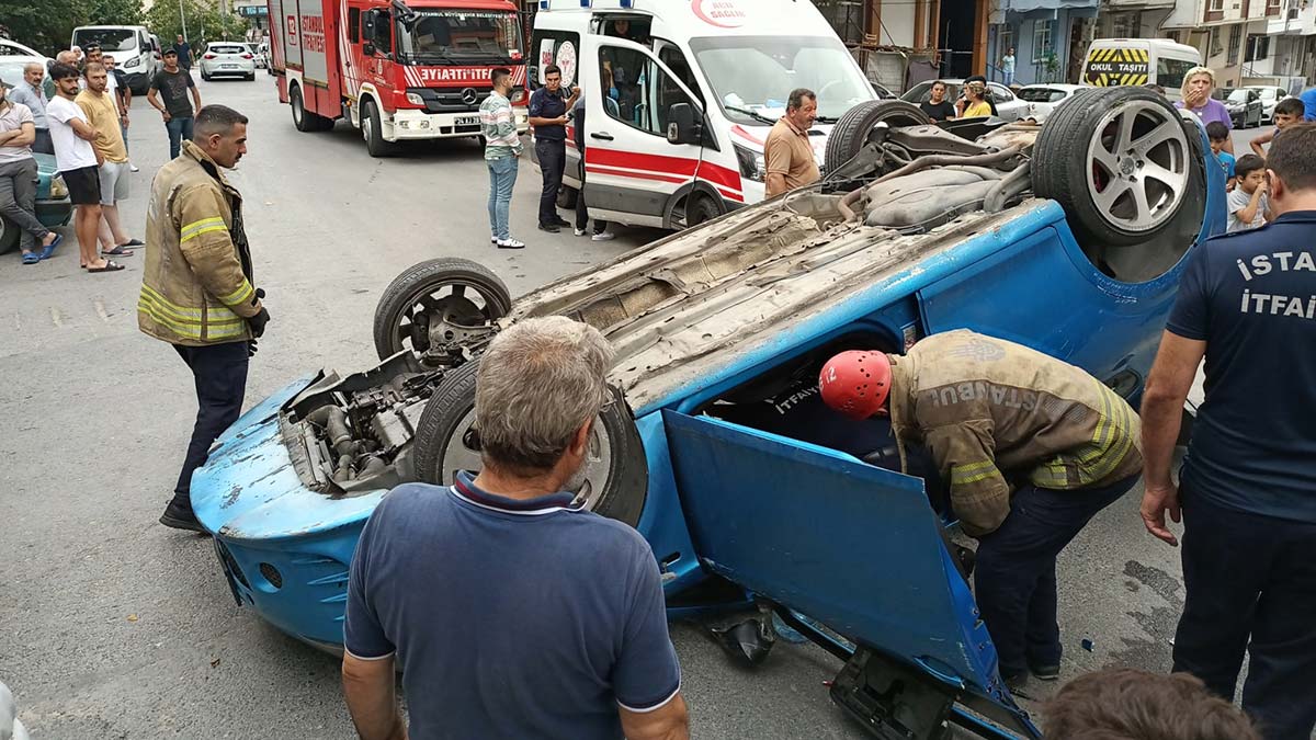 Kız arkadaşına evlenme teklif etmeye giderken kaza yaptı