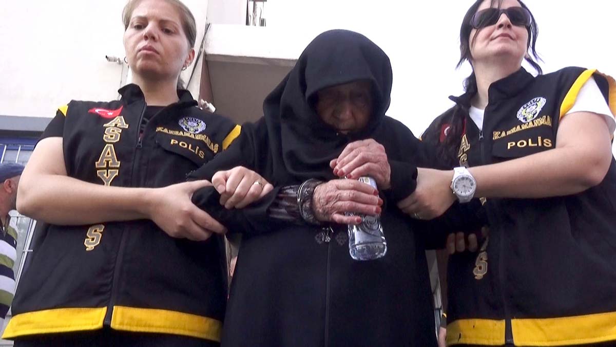 Kocası ve kızını öldürüp üst üste gömen kadın adliyede