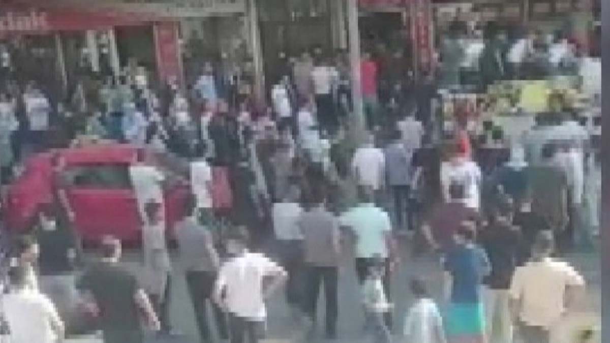 Küçükçekmece'de silahlı saldırı; 2 ölü