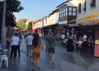 Kuşadası Körfezi'nde 3.9'luk deprem