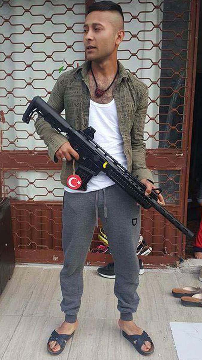 İzmir'in karabağlar ilçesinde eşi manolya'yı pompalı tüfekle yaralayan onur akman’ın (29) 13,5 yıl hapis cezası aldığı kararın gerekçesi açıklandı.