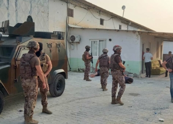 Mersin'de eylem hazırlığındaki 2 PKK'lı yakalandı