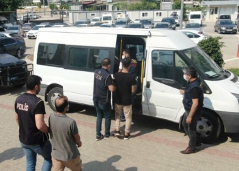 Mersin'de terör örgütü PKK şüphelileri adliyede