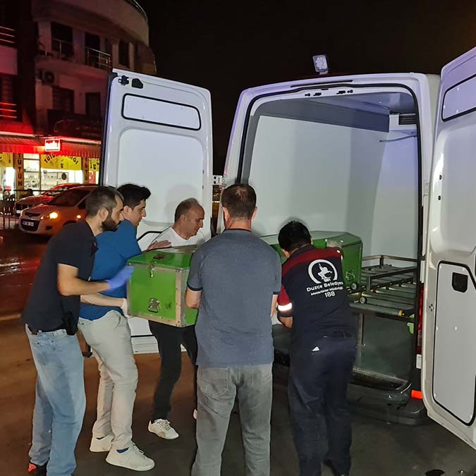 Nefes borusuna kaçan dönerle yaşamını yitirdi