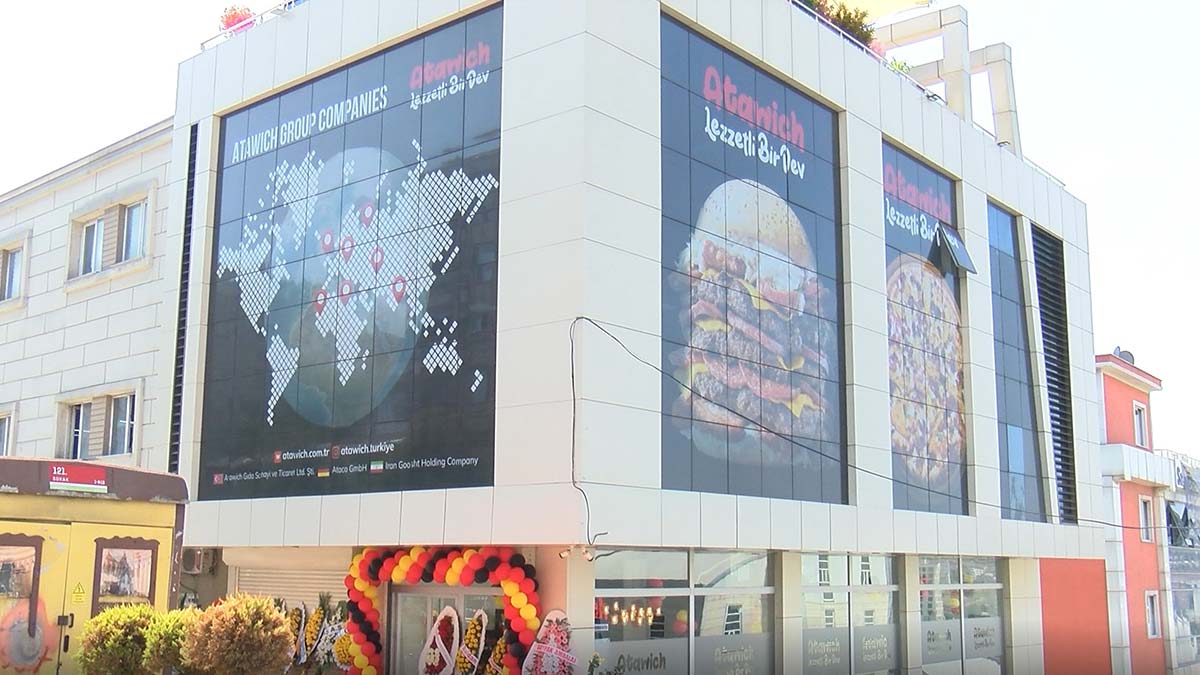 Ortadogu fast food markasindan turkiyeye 2 milyon dolarlik yatirim 8704 dhaphoto1 - i̇ş dünyası - haberton