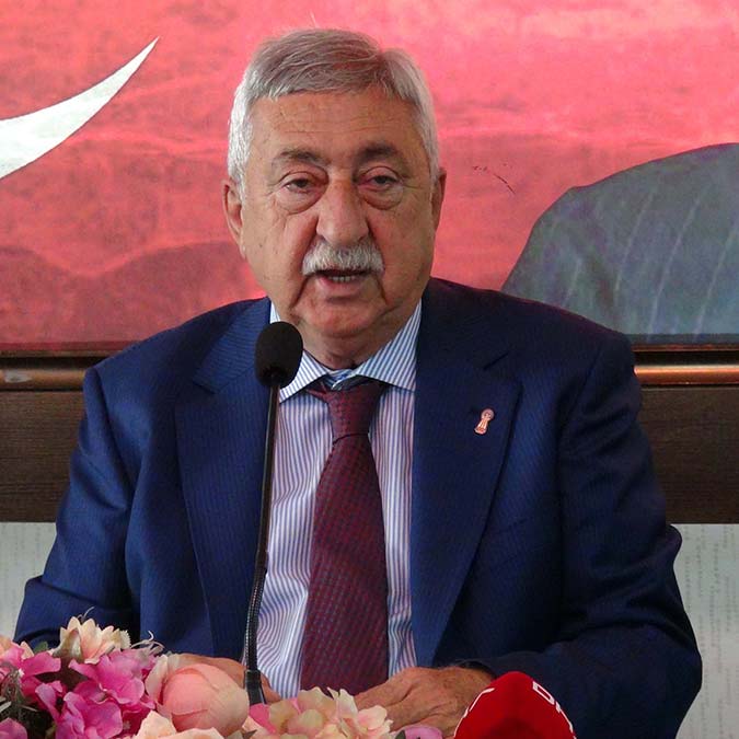 Esnafın zincir marketlerle rekabeti için yasal düzenleme şart