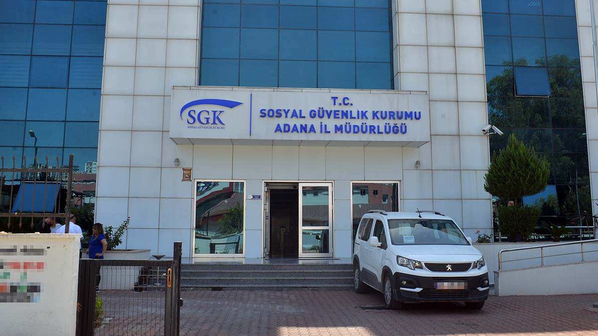 Adana Sosyal Güvenlik Kurumu İl Müdürü Bilal Canbolat, "Değişen sistemle hasta bezi sahteciliği iddiaları ortadan kalktı" dedi.