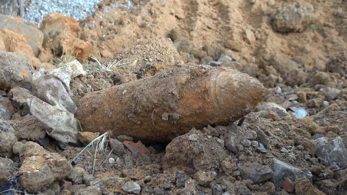 Kazı çalışması sırasında havan topu mermisi bulundu