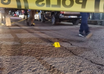 Taciz şüphelisi, havaya ateş açtı