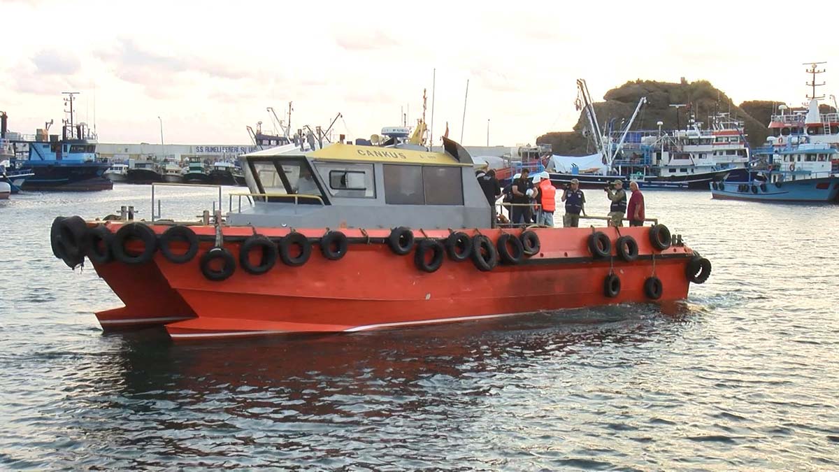 Tahıl anlaşması sevkiyatı çerçevesinde Bandırma Limanı'nda çıkan ve Ukrayna'nın Çornomorsk Limanı'na doğru yol alan Fulmar S gemisi Kilyos'a demir attı.