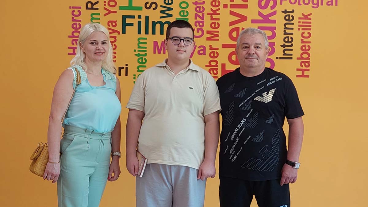 Demirören Medya MTAL en başarılı öğrencileri misafir etti