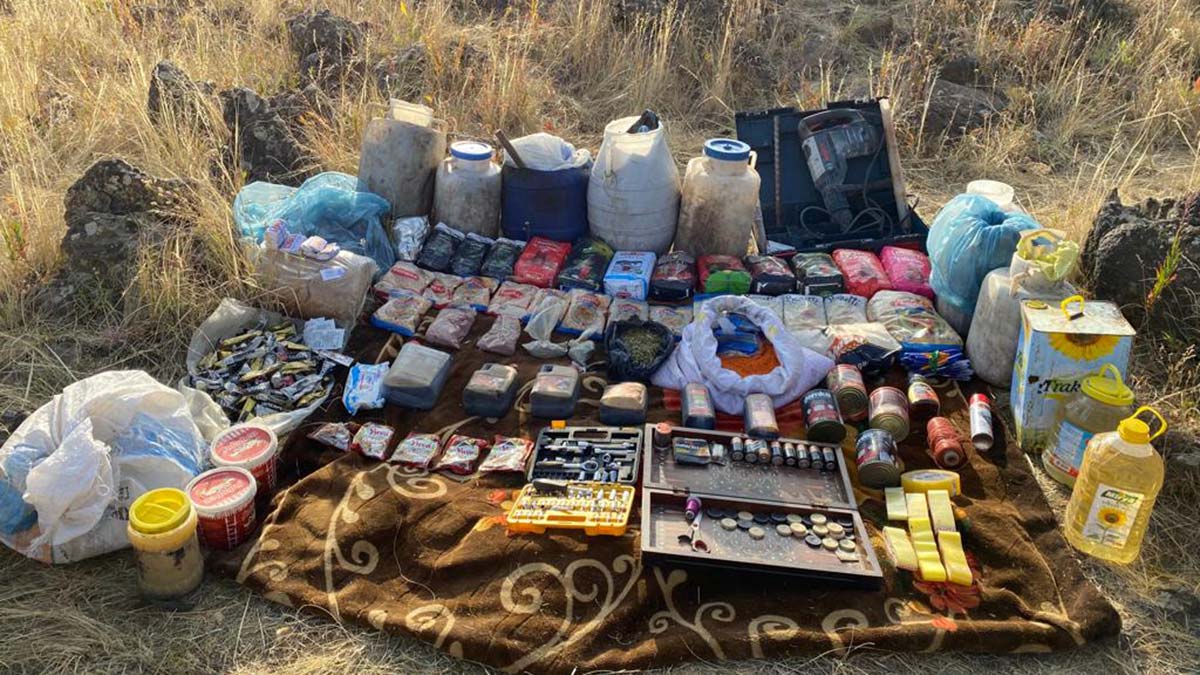 PKK'ya ait uzaktan komuta cihazları ele geçirildi