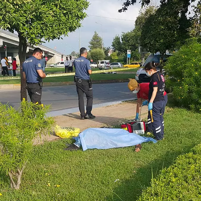 Otobüsten inen yolcu, saniyeler sonra öldürüldü