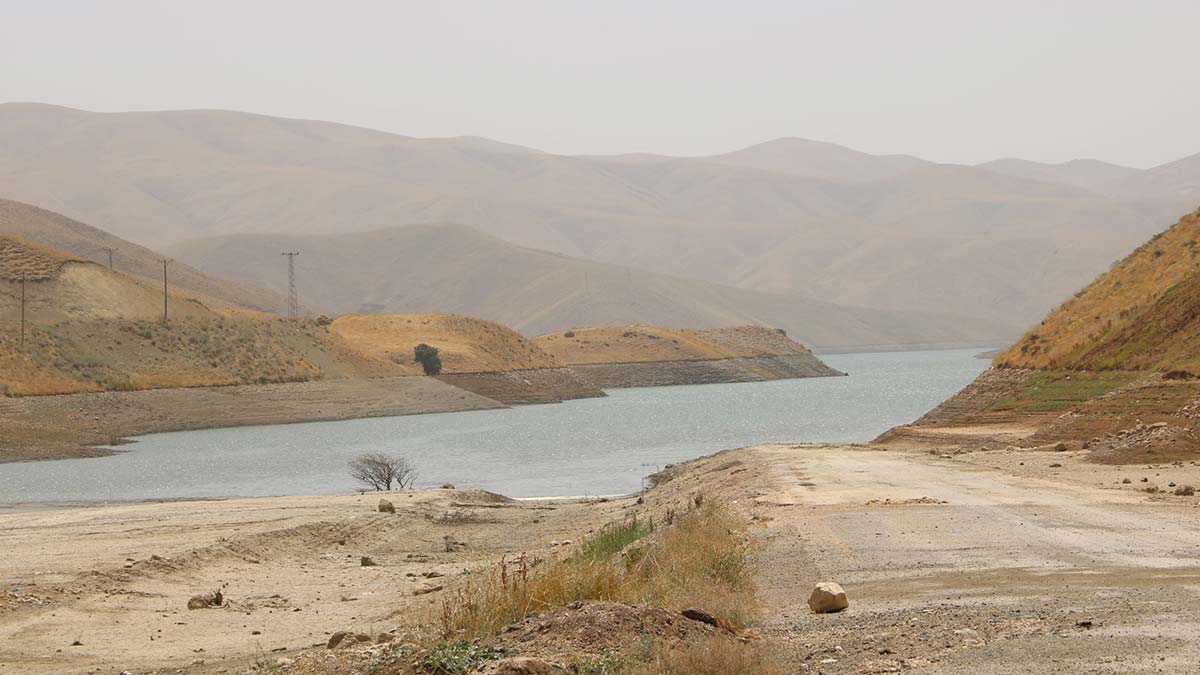 Hakkari'nin yüksekova ilçesinin su ihtiyacını karşılamak için 2019 yılında yapılan dilimli barajı kuraklıktan etkilendi.