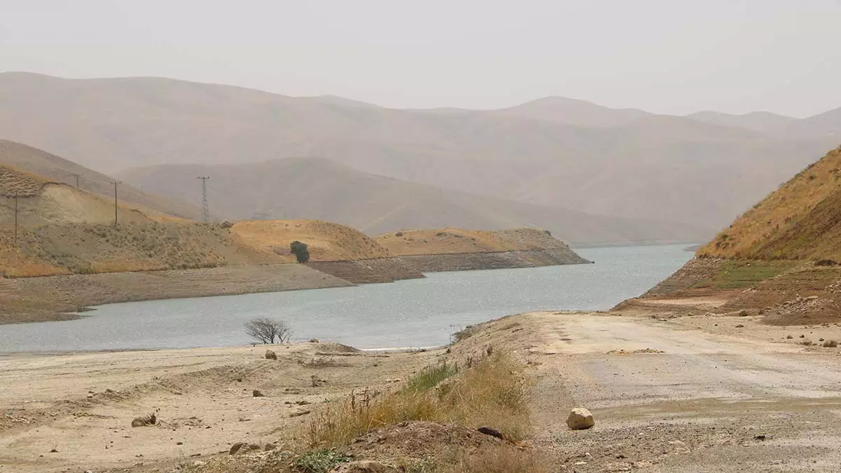 Hakkari'nin yüksekova ilçesinin su ihtiyacını karşılamak için 2019 yılında yapılan dilimli barajı kuraklıktan etkilendi.