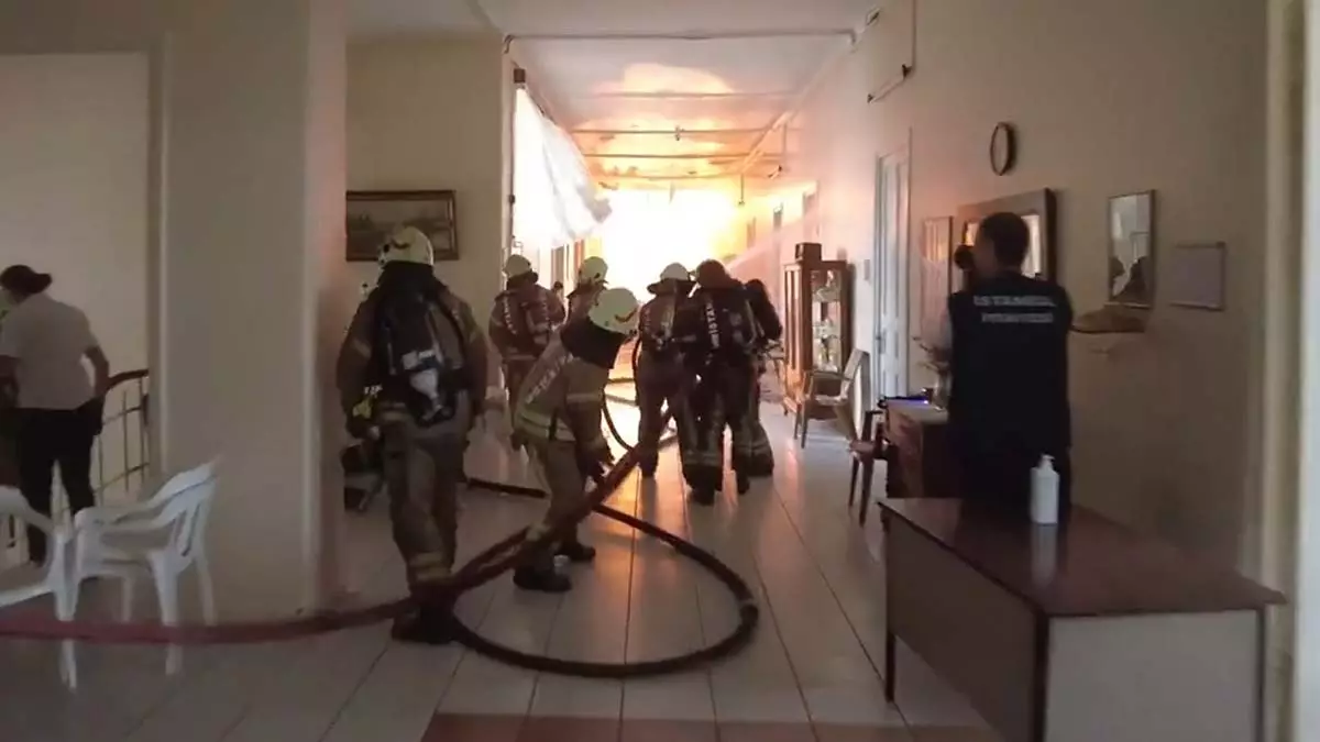 Hastane yangını sırasında içeriden çekilen görüntüler