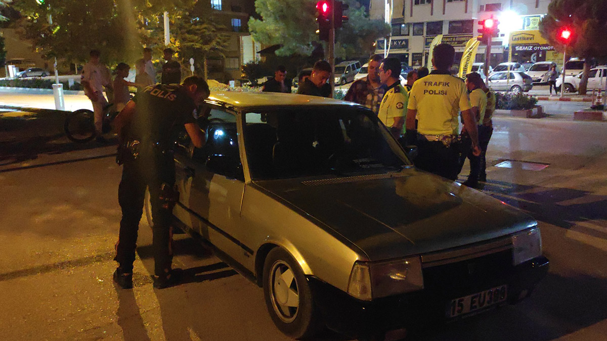 16 yaşındaki alkollü sürücüye 18 bin 700 TL ceza