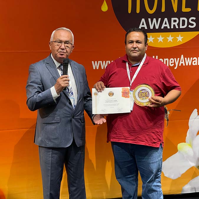 Türk bal üreticilerine İngiltere'den ödül yağdı