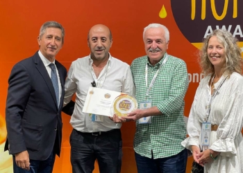 Türk bal üreticilerine İngiltere'den ödül yağdı