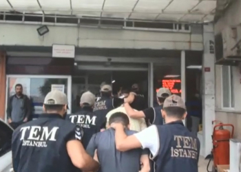 4 ilde FETÖ operasyonu; 13 gözaltı