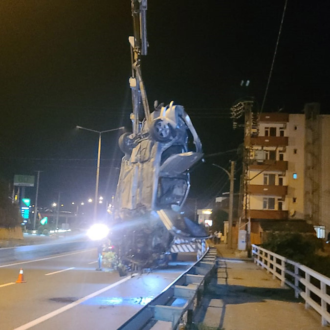 50 metre yükseklikten şarampole uçtu bir aile yok oldu